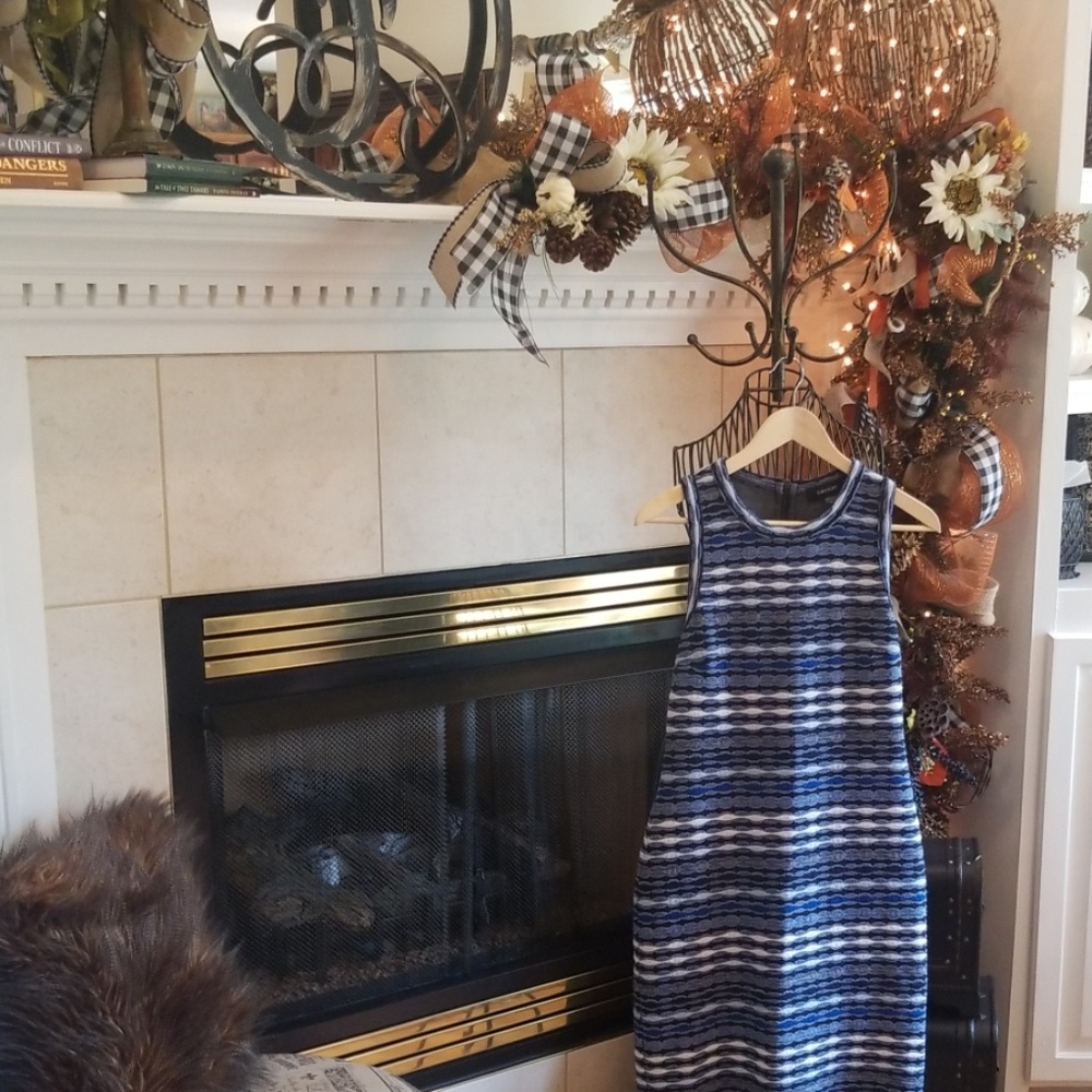 Karen Kane Size L Dress soft multi Denim pattern